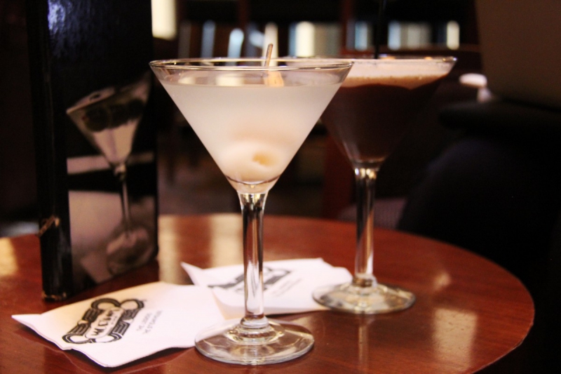 brasserie-LA ROQUETTE SUR SIAGNE-min_martini_bar_lychee_chocolate_alcohol_liquor_happy_hour_happy-910161